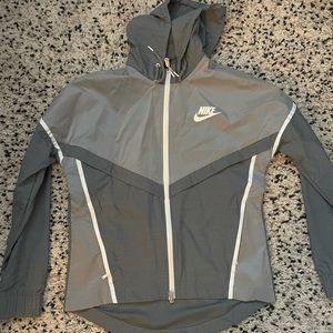 Nike windbreaker